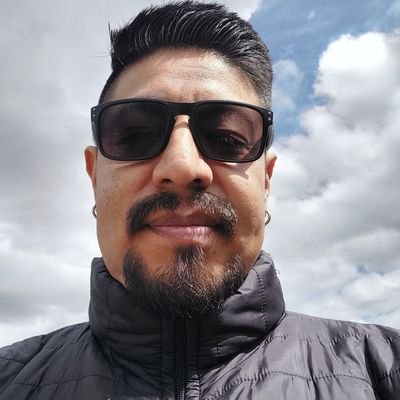 CaToAs84's profile picture. Ya no me importa si me estoy volviendo viejo ni las miles de arrugas en el entrecejo.