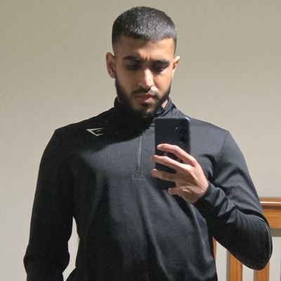 Dhabs99's profile picture. 25 | ⚽️