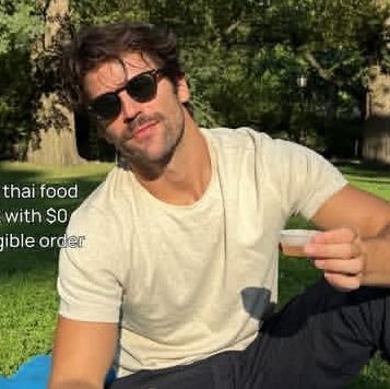 scoviler's profile picture. dante