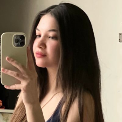 sarabelke's profile picture. Turning psychology into words that sell beautifully 🧠| helping modern brands connect, persuade & grow