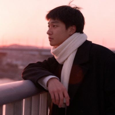 seumin_11's profile picture. 롤 배그 옵치 이리 로아 발로 손으로ㅋ 합니다.