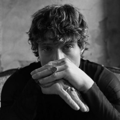 iramaxlove1's profile picture. 