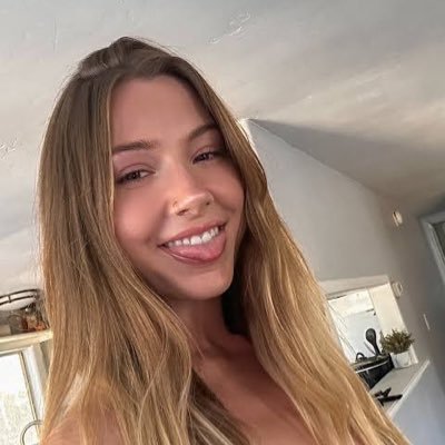 saessy11327's profile picture. I’m here to looking for honest man to live my rest of life with text me on signal if you need me ok 3092760671