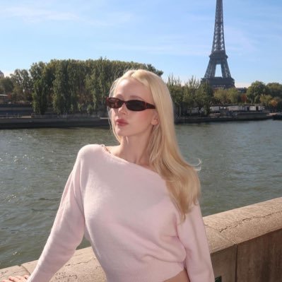 Shegoestothegym's profile picture. fox girl behavior