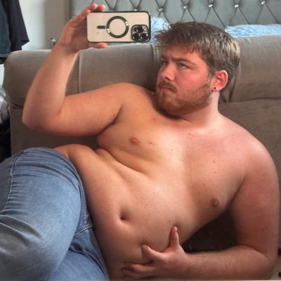 j_bulky1's profile picture. https://t.co/9MGV2DeNHz