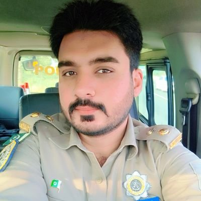 h2011butt1's profile picture. Police | Sub-Inspector | Aridian | Former Doctor of Medicine & Surgery. #Extrovert #Socialist #Kashmiri