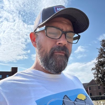 EPott80's profile picture. 