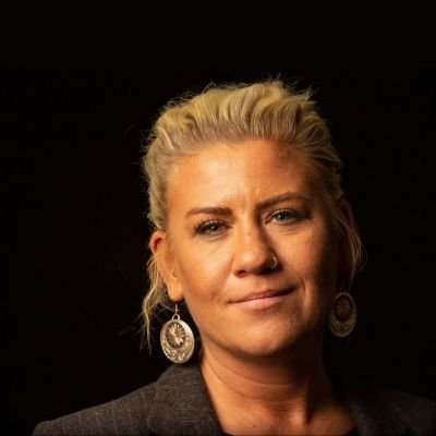 DrWoiwode's profile picture. Studying the art and science of animal handling and inspiring respect for animals as they enrich human lives