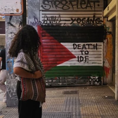 ggggs23's profile picture. ☭ Just Ghaida.