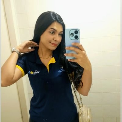 josiellee's profile picture. 