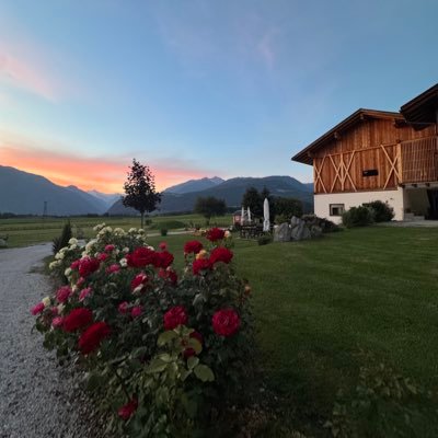 s2s_18's profile picture. 