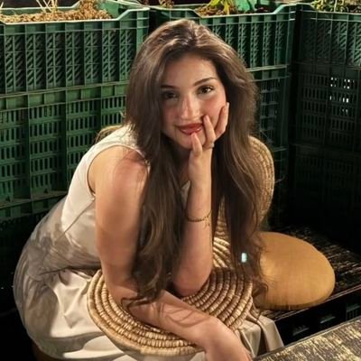 CicekEsmah17334's profile picture. Girişimci ruh, sonsuz merak