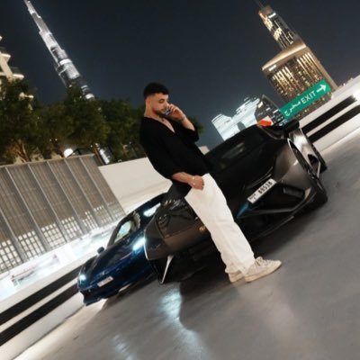 DonnylDicey's profile picture. Co-Founder @GlydeGG | unemployed (btc) since

17' | chief of vibes and imaginary money | advisor