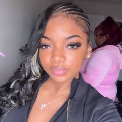 niyahtl's profile picture. 