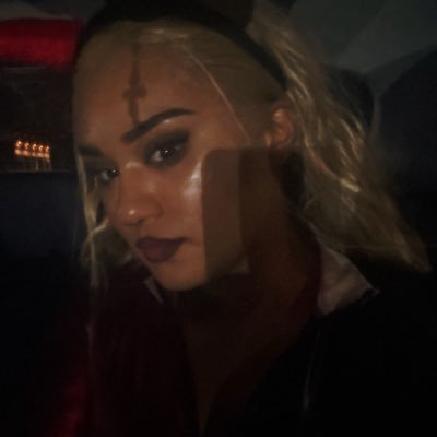 nepheriajuneau's profile picture. i’m neutral in all the wrong ways. i hate all groups of people.