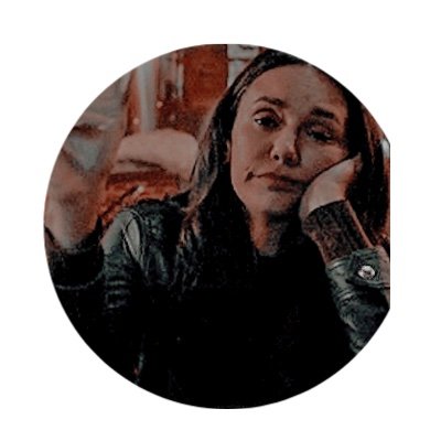 AHybridClaws's profile picture. Twin sister of Laura Fox ,Vampire Lycan Hybrid ,Aunt to Lupa ,Daughter of Lycaon and Roman She wolf (Twilight OC) (27+)