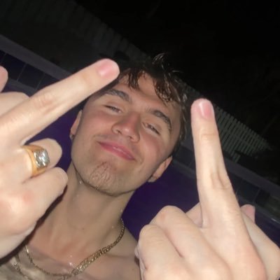 GarciaGroyp1488's profile picture. 6’4 and girthy