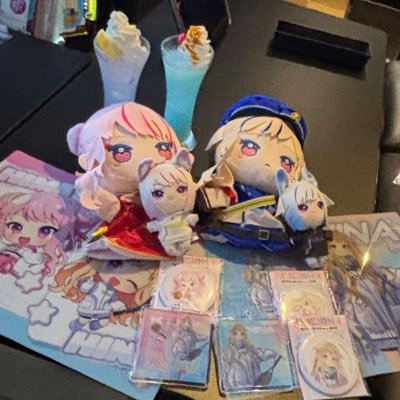 lBePyZL9Yf51213's profile picture. 