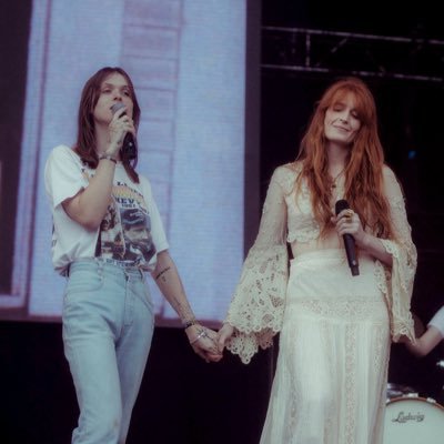 lobsterdacus's profile picture. yellowjackets ✶ bg3 ✶ critical role ✶ fatm ✶ boygenius