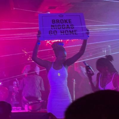 SiphoSonkosi_'s profile picture. My views don't represent my employer. Ndisaxakwe zezam,ezakho! Azi'zondenz'elantoo
💚ONLY RSA IN THE DNA💚
Xhosa by nature🤌🏾 Tswana by choice🇿🇦