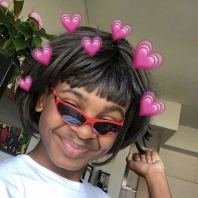 Wxmboh's profile picture. 🌴🌊||🐾||🧘🏿‍♀️

PS : I like/repost every tweet on my tl:)