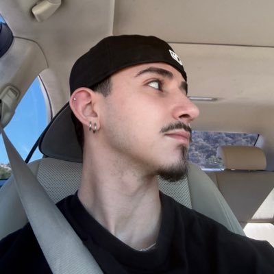 zakwitharack's profile picture. 23 | other content here 👀 https://t.co/Wbbl4NG1XL