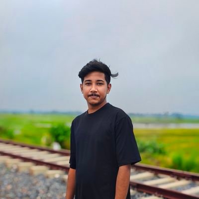ashikhpabna's profile picture. FOLLOW TO FOLLOW🔙❤️💯 💯 💯 💯 
Follow me & get back 🔙💙💯 💯 💯 💯 
I need 2k follower please can you help me 🙏🏻🥺