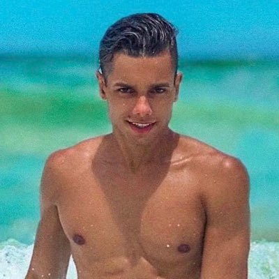 brunooareias's profile picture. 