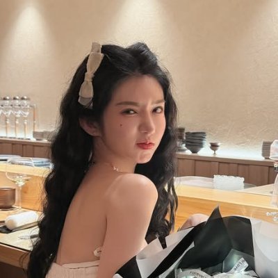 Shahidsd7's profile picture. I really like meeting new people.