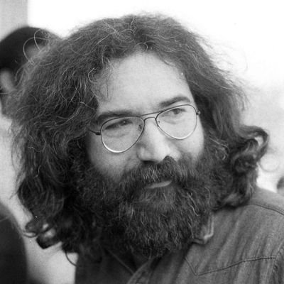 mgsmallz's profile picture. If mercy's in business, I wish it for you. Dead to the core. PB&J. PJ. Umphreak. Phishdork. 25% Ukrainian. Antifa ✌🏻