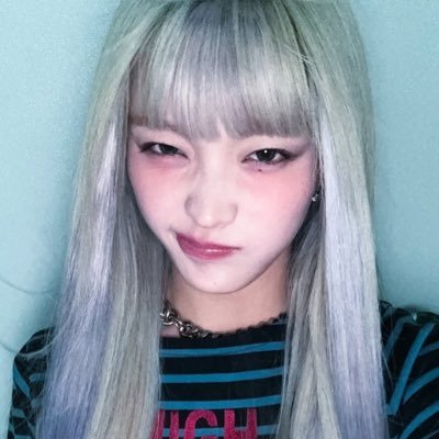 1oveukiki's profile picture. 