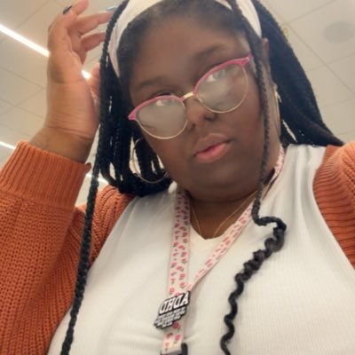 wssphmeskllt's profile picture. ☁Be delusional responsibly☁|24yo|She/Her|Artist|business inquiries: cloudtowersservice@gmail.com