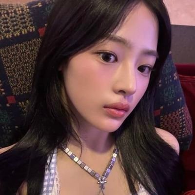 jaesvri's profile picture. 