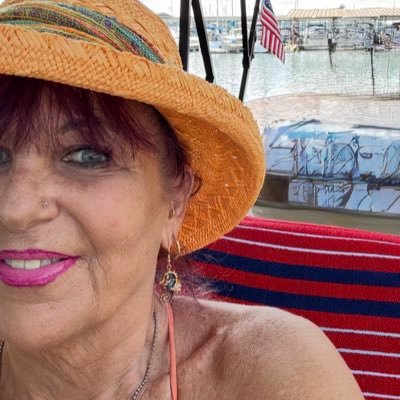 jane35575855's profile picture. South Florida non-native - sarcasm is a gift and a curse