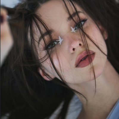 dovey_charts's profile picture. im such a fanboy