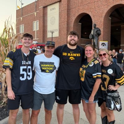 karalauck's profile picture. 