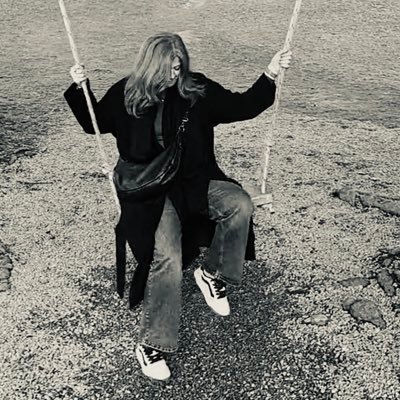 Emichoute's profile picture. Et comment retrouver le goût de la vie, qui pourra remplacer le besoin par l’envie ? (c’est Daniel les paroles c’est pas moi !)