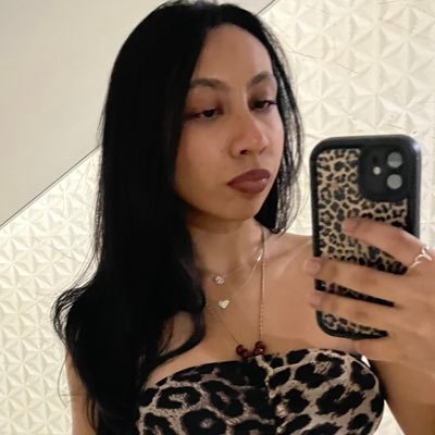 healingbtch's profile picture. 🇨🇴