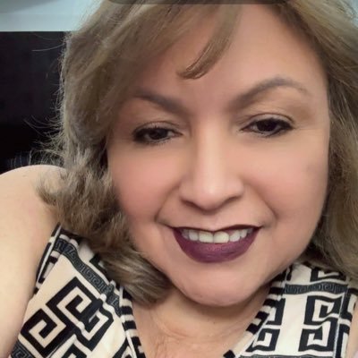 Sandra62815533's profile picture. 