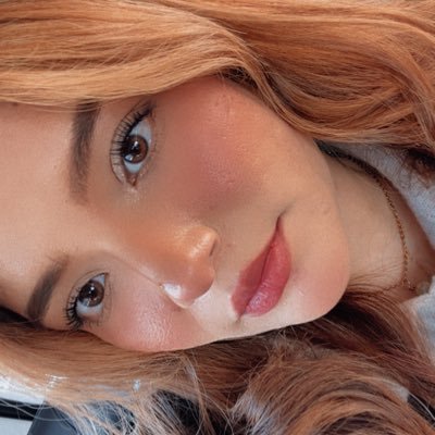 LizNino_98's profile picture. 27✨ • 🇲🇽MXN • Norteña 🤠 • Foodie 🍓• 👩🏻‍🍳🧁👩🏻‍🌾💐 • ENG/ESP • Romántica empedernida • ♌️☀️ • 🩺👩🏻‍⚕️⚕️