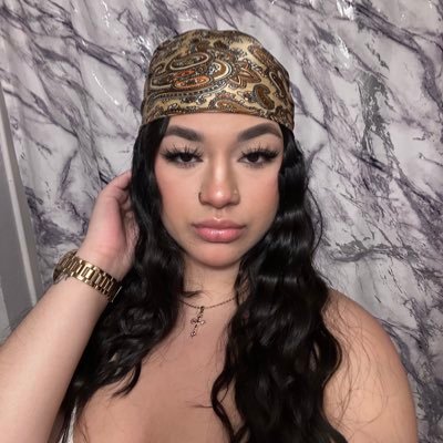 officixlkris's profile picture. Gods daughter ✞ | Psalm 46:5 ❥