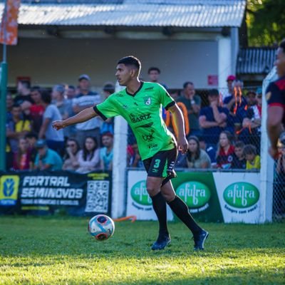 Negraosz's profile picture. 🇮🇩🤍❤️⚽🏆🥈