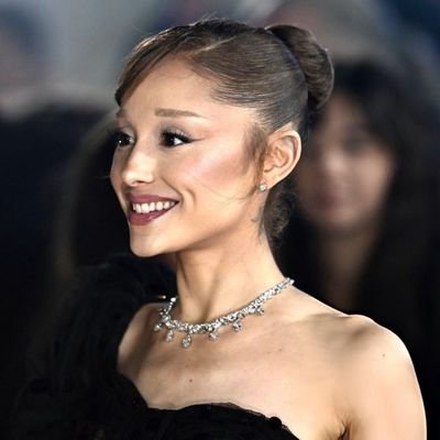 swtnercastela's profile picture. ⋆αrıαnα grαnde  ⋆αnα cαstelα