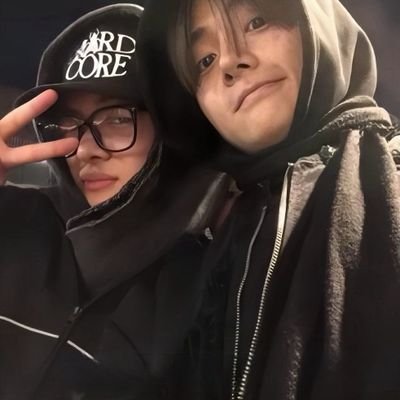 iriosangwon__'s profile picture. 🦁🥀
leowon gf.
allyz daily🎀
24/7 kpop lifee🫂
berteman yukk tapi ini akun campur campur with rl🤏🏻💗