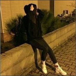 Ijualqxif83560's profile picture. 