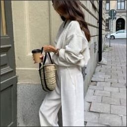 firouverh76888's profile picture. 