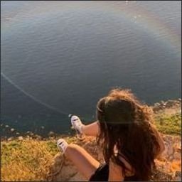 Efiouqou7433's profile picture. 