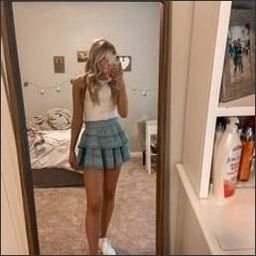 Pevou335773's profile picture. 