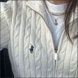 Amoumir6419's profile picture. 