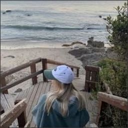 Ojeanou190130's profile picture. 